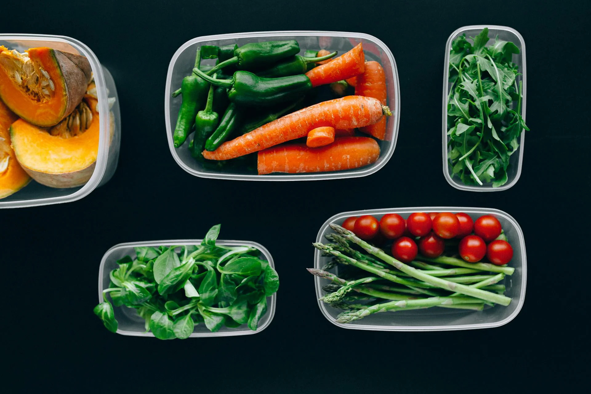 بهترین روش برای نگهداری شیرینی ها در جعبه شیرینی یکبار مصرف پلاستیکی برای جلوگیری از خیس شدن یا آسیب دیدن آنها چیست؟